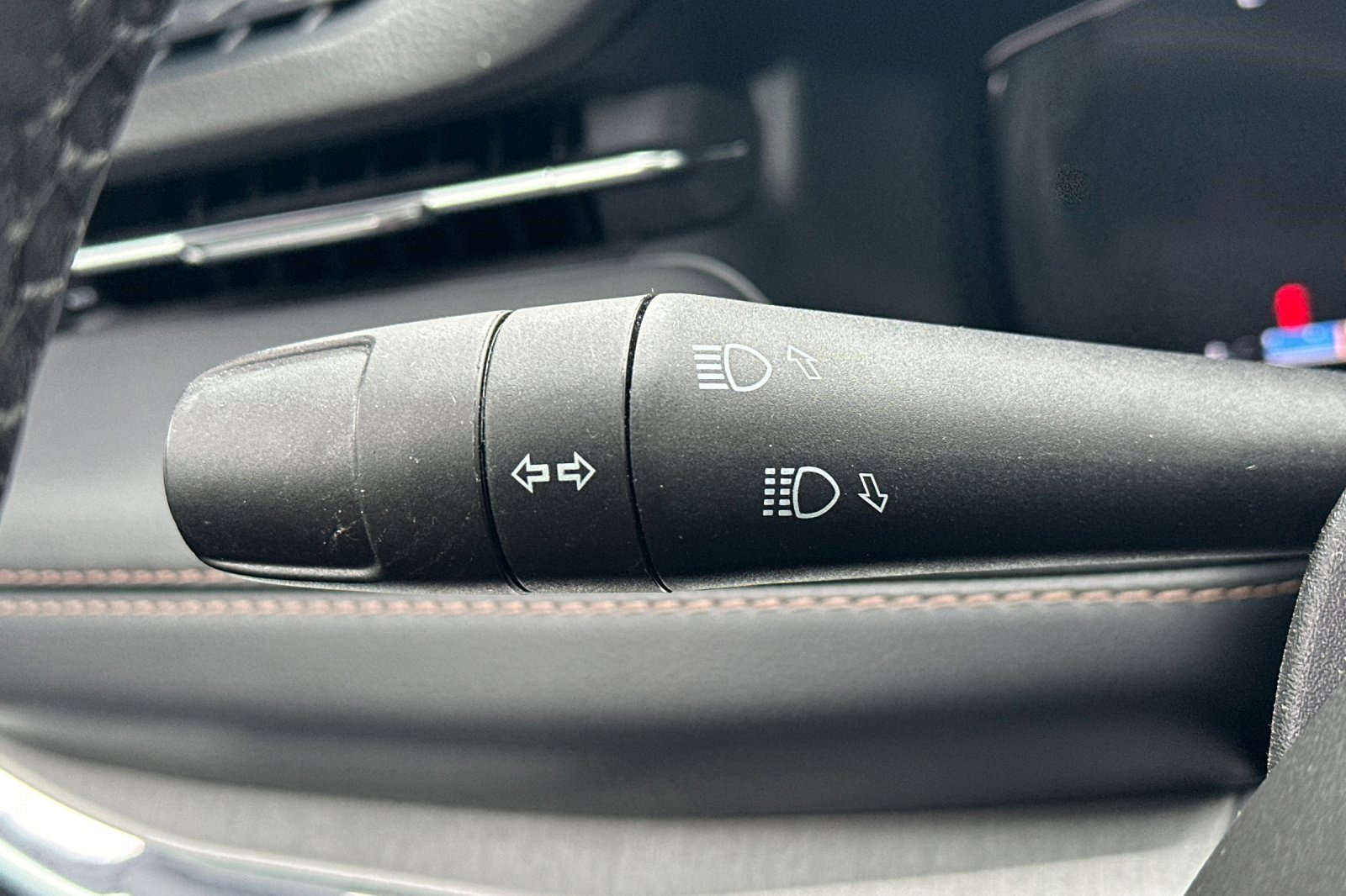 Used 2023 Jeep Compass Limited w/ Elite Group for (Red) Edition image 33