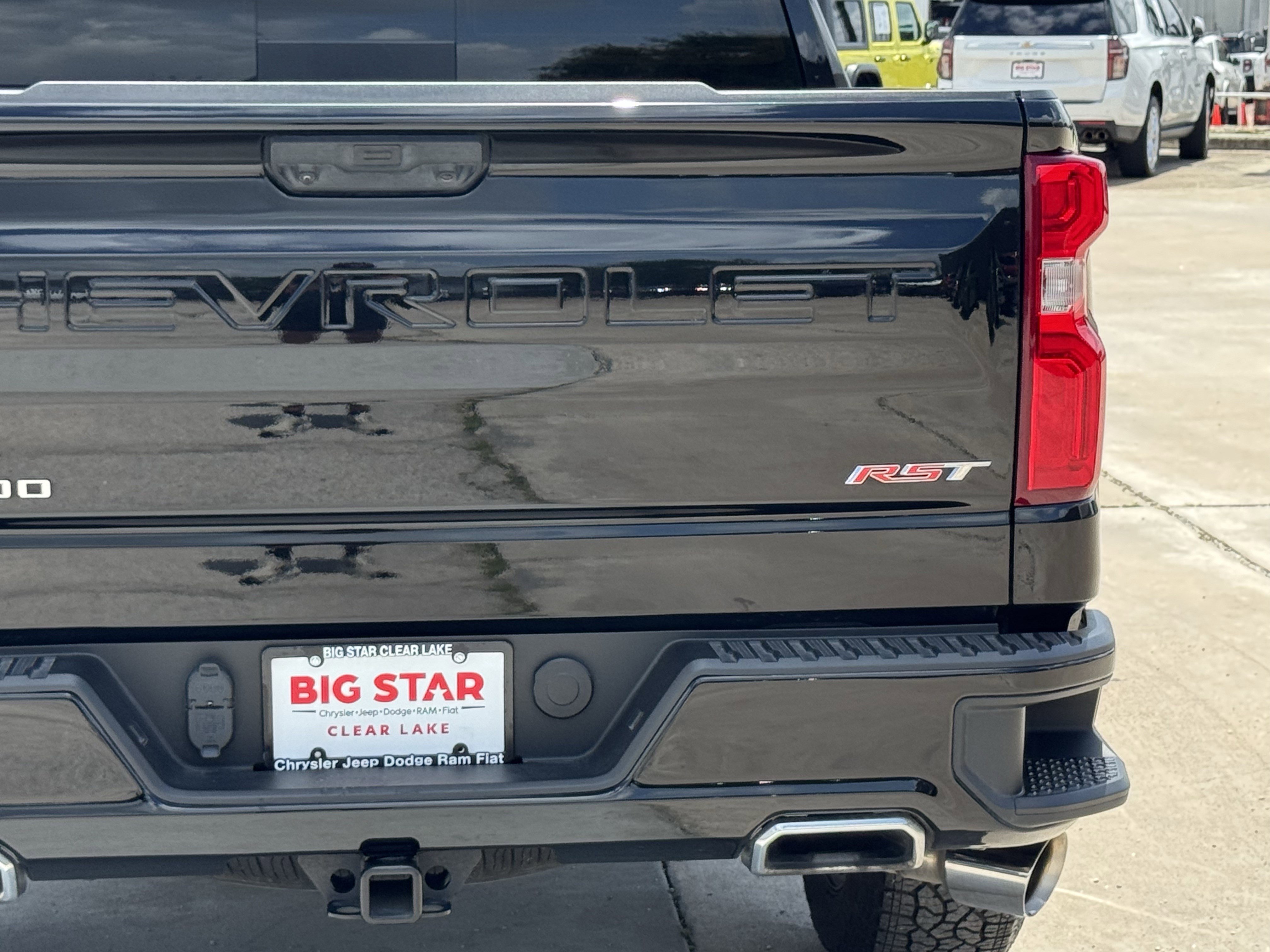 Used 2025 Chevrolet Silverado 1500 RST w/ Texas Edition Plus AWD/4WD image 11