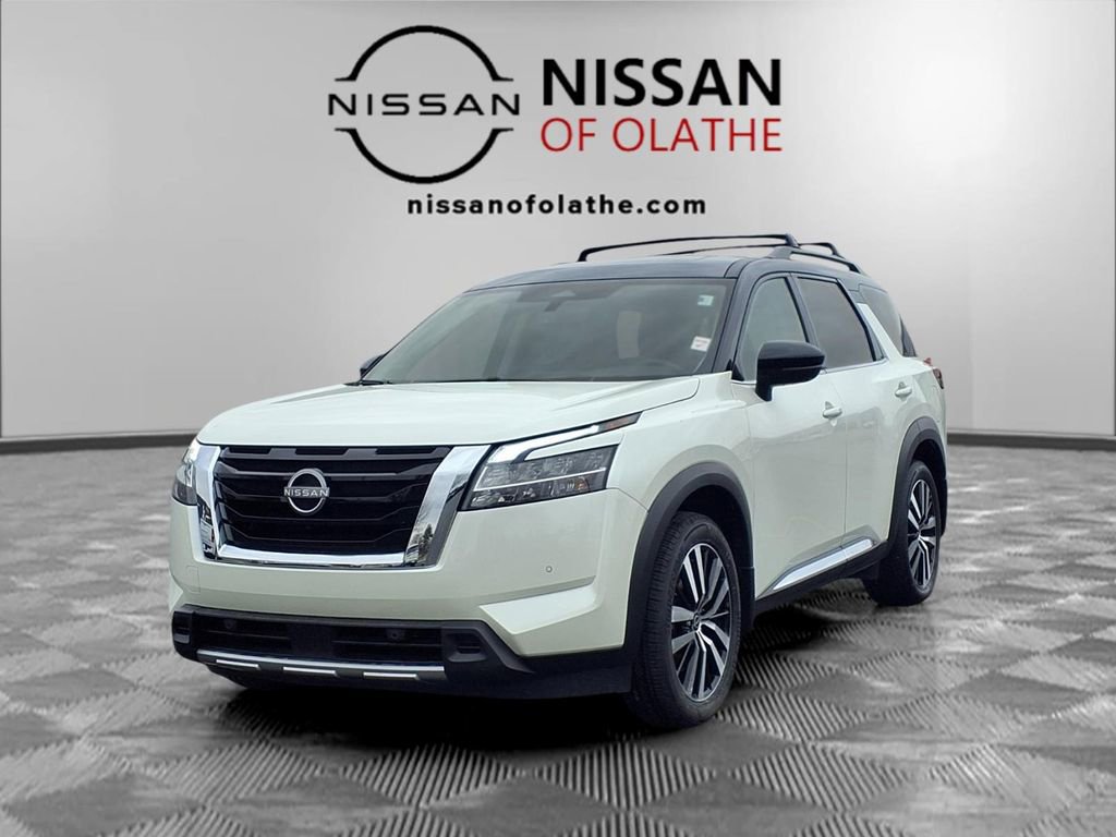 Certified 2024 Nissan Pathfinder Platinum