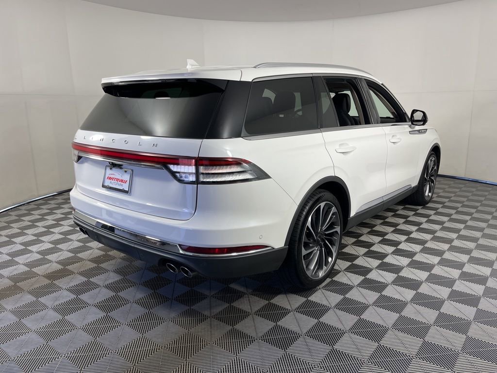Used 2022 Lincoln Aviator Reserve w/ Equipment Group 201A image 15