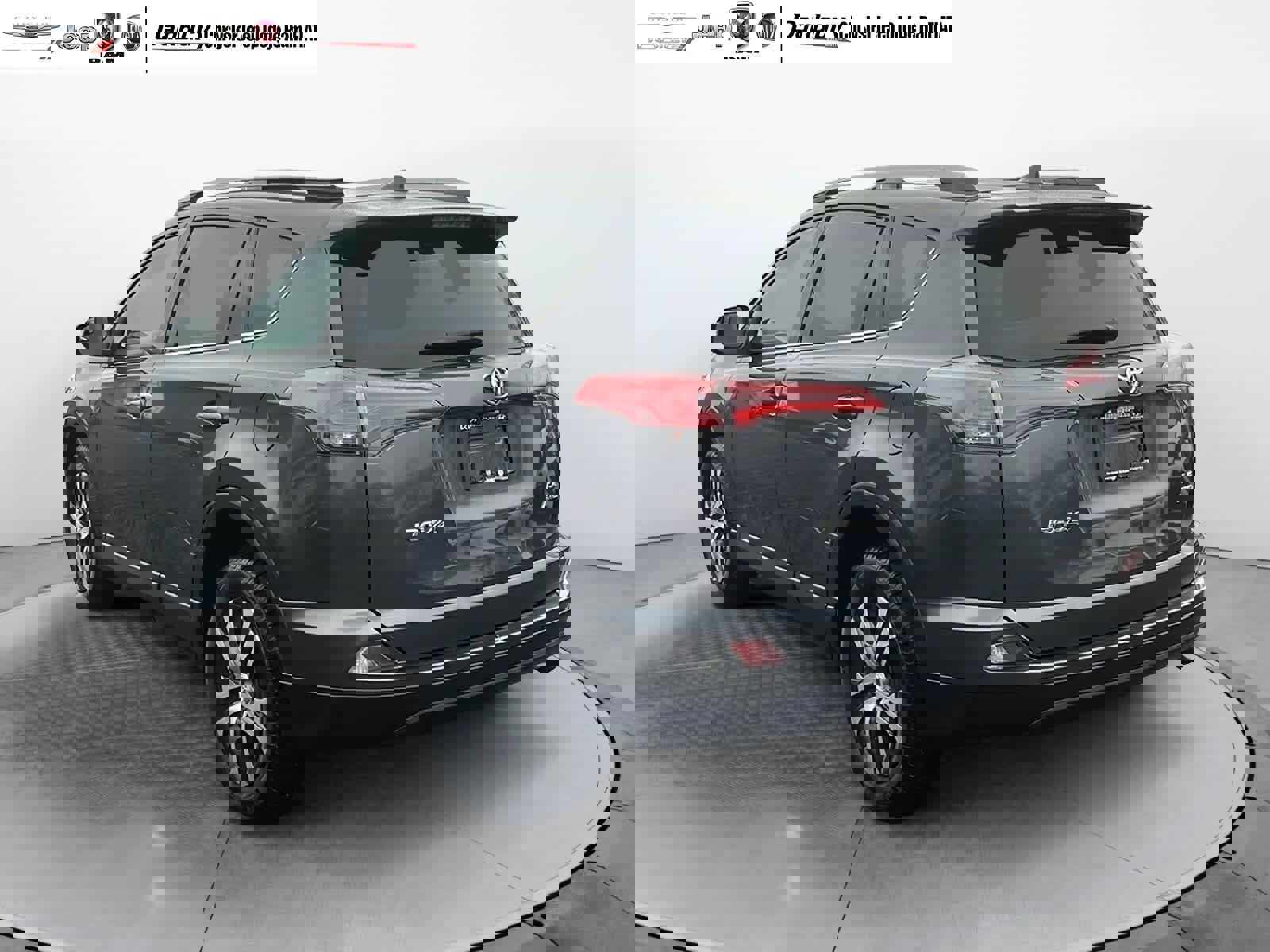 Used 2017 Toyota RAV4 LE image 4