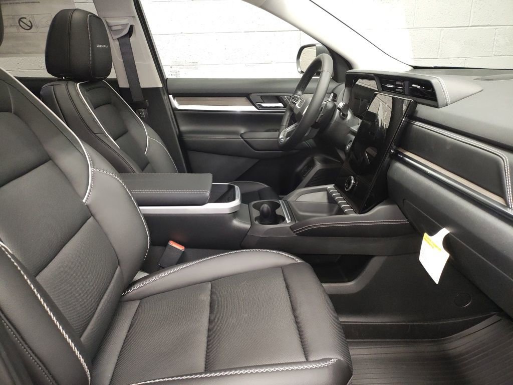 New 2026 GMC Terrain Denali image 7