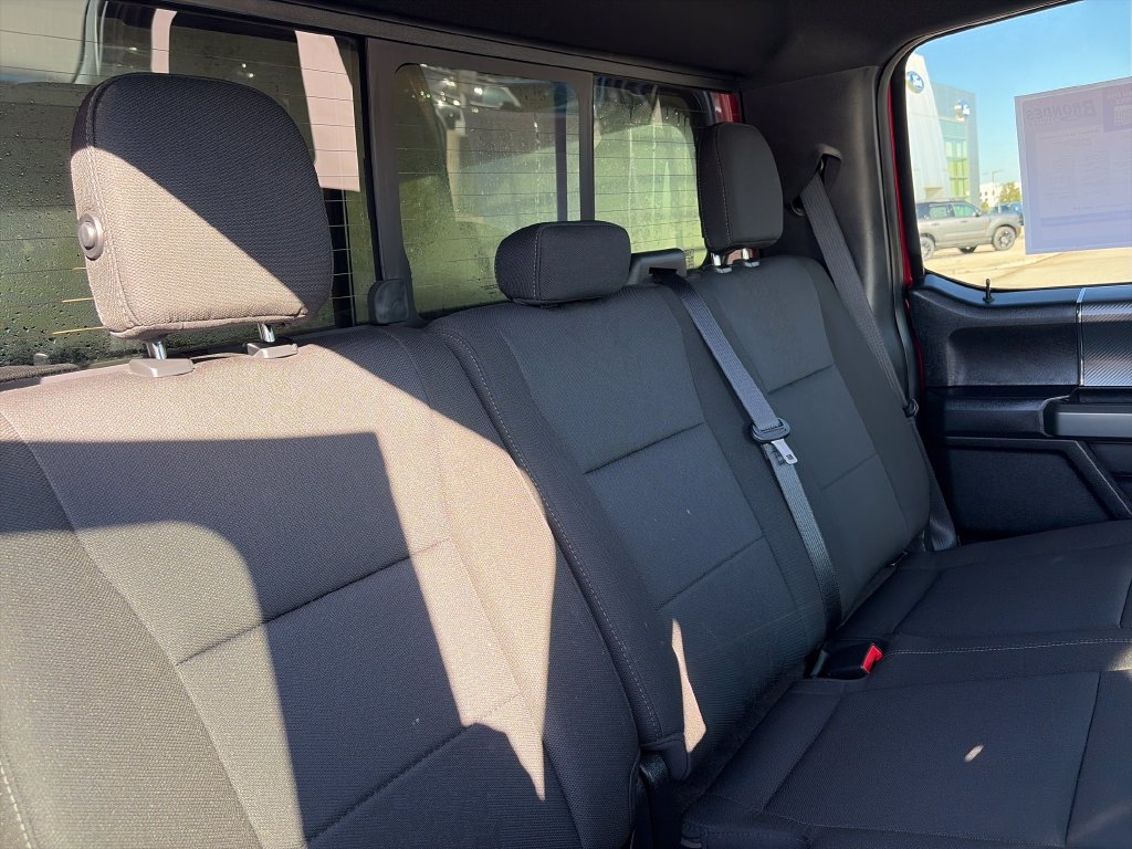 Used 2018 Ford F150 XLT w/ Equipment Group 302A Luxury AWD/4WD image 36