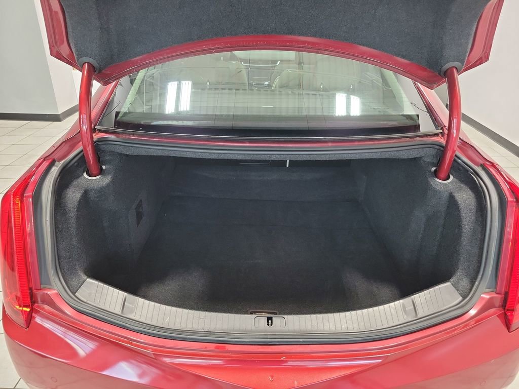 Used 2013 Cadillac XTS Premium image 11