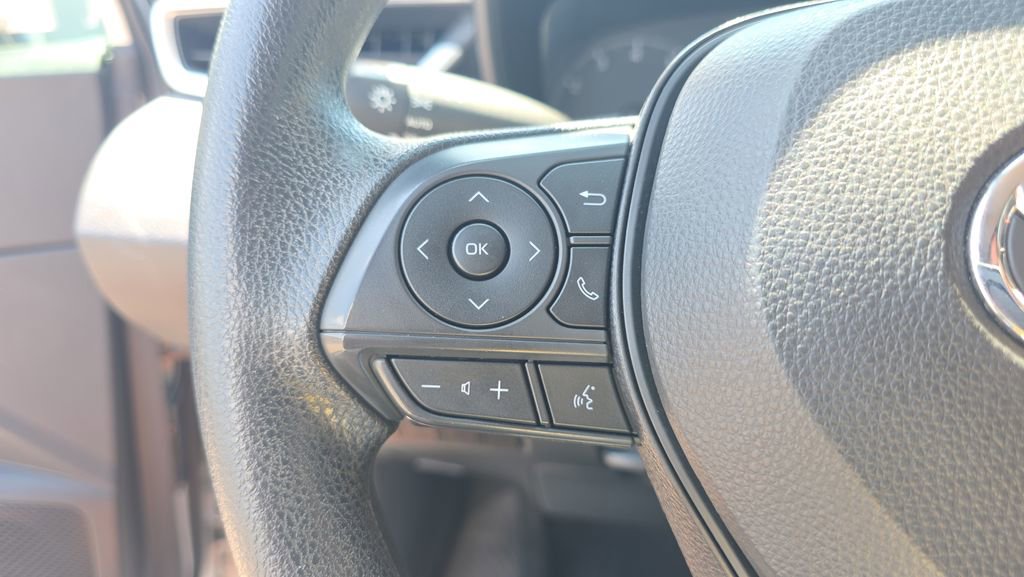 Used 2024 Toyota Corolla LE image 21
