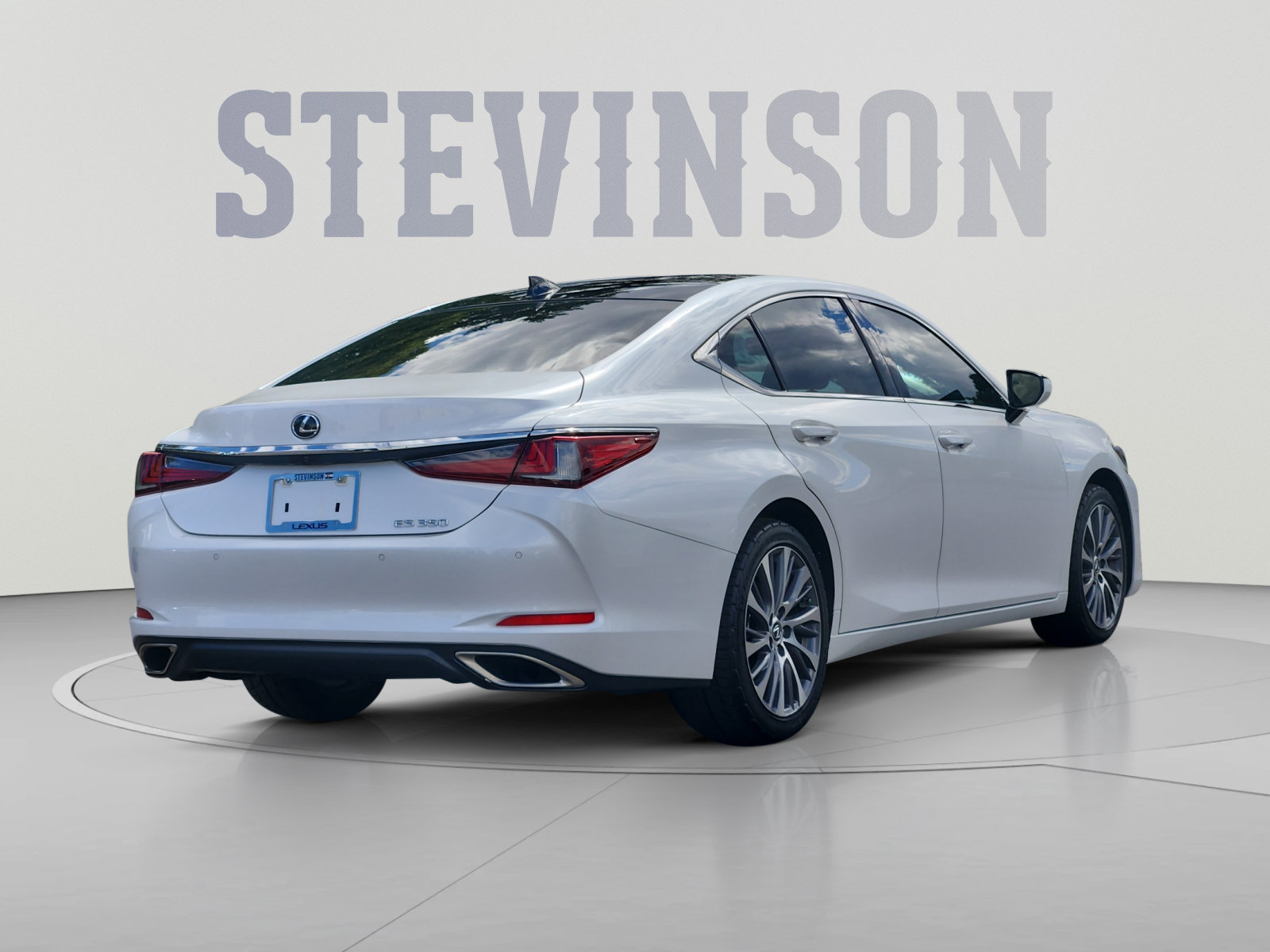 Used 2021 Lexus ES 350 w/ Premium Package FWD image 5