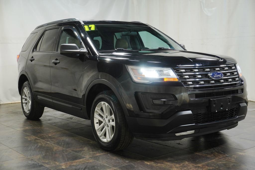 Used 2017 Ford Explorer 4WD image 1