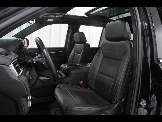 Used 2022 GMC Yukon Denali AWD/4WD image 5