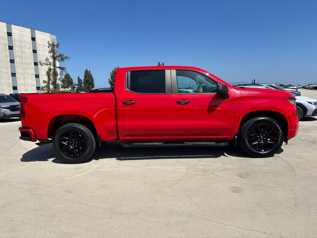 Used 2023 Chevrolet Silverado 1500 Custom RWD image 2