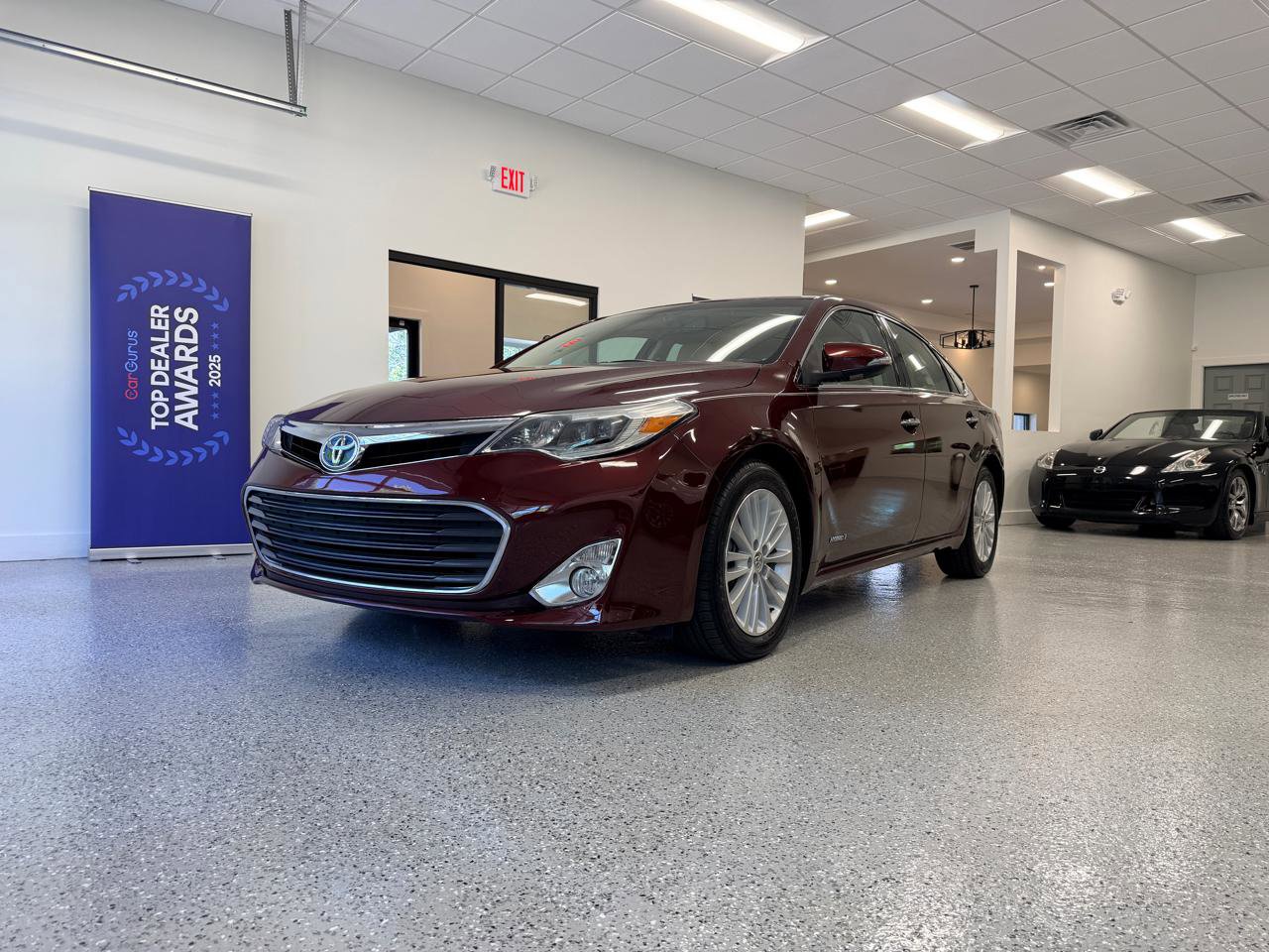 Used 2015 Toyota Avalon Limited FWD image 14