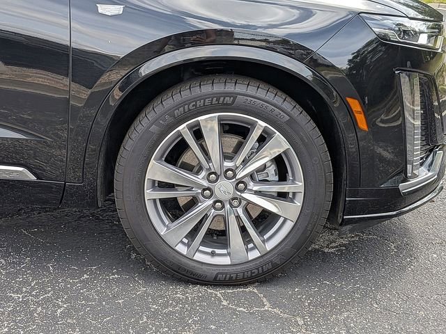 Certified 2024 Cadillac XT6 Premium Luxury AWD/4WD image 11