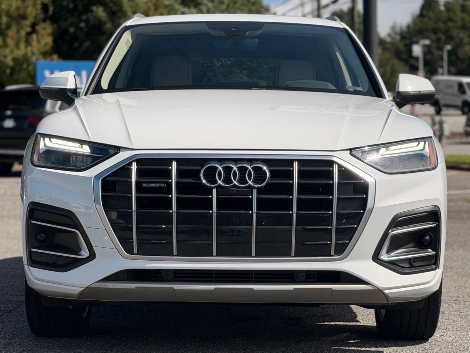 Used 2021 Audi Q5 2.0T Premium Plus w/ Premium Plus Package AWD/4WD image 8