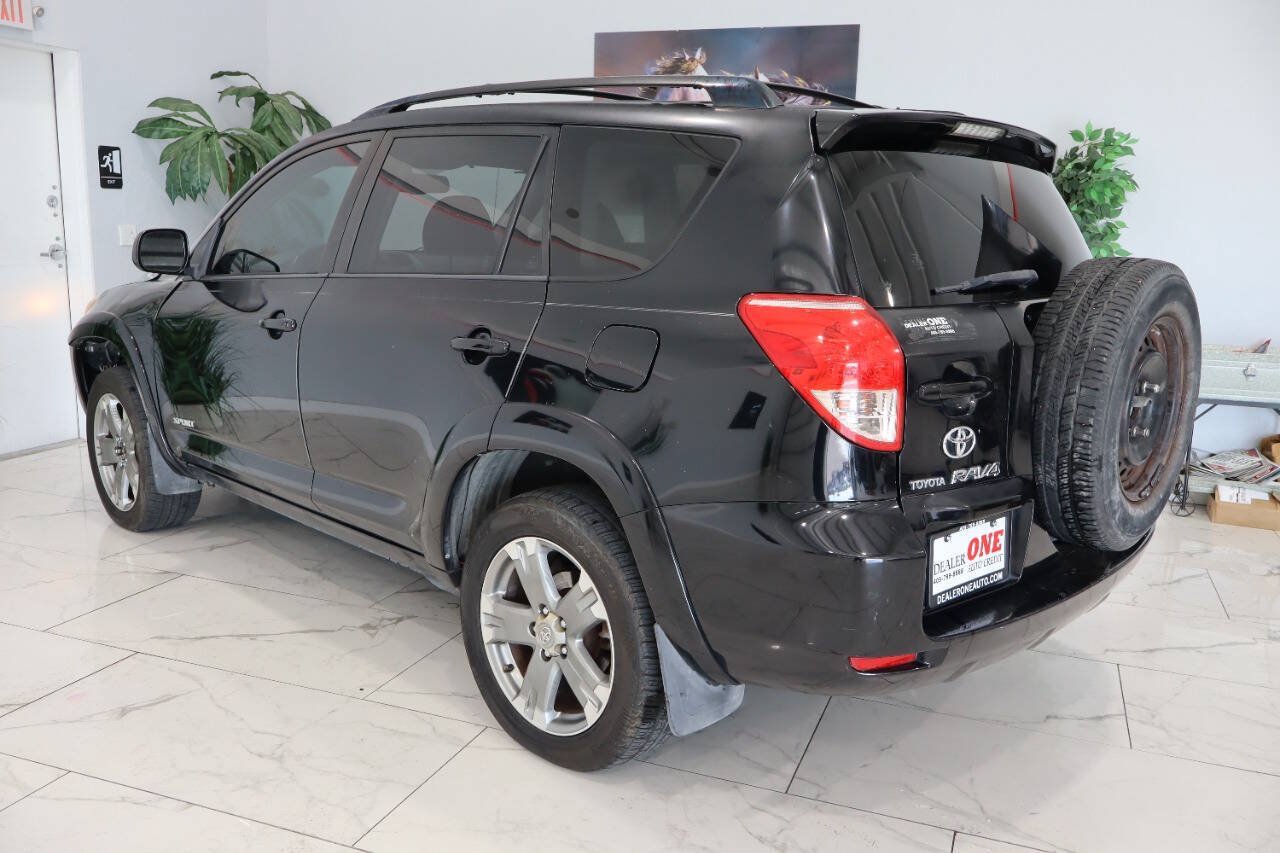 Used 2008 Toyota RAV4 Sport w/ Tow Prep Pkg FWD image 4