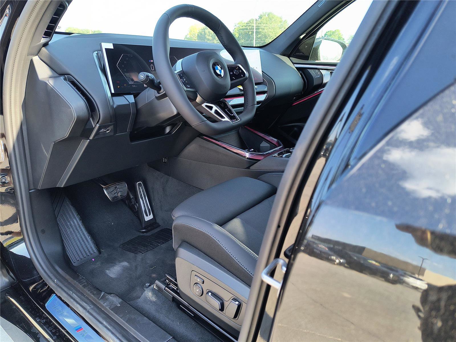 New 2026 BMW X3 xDrive30 w/ Premium Package image 2