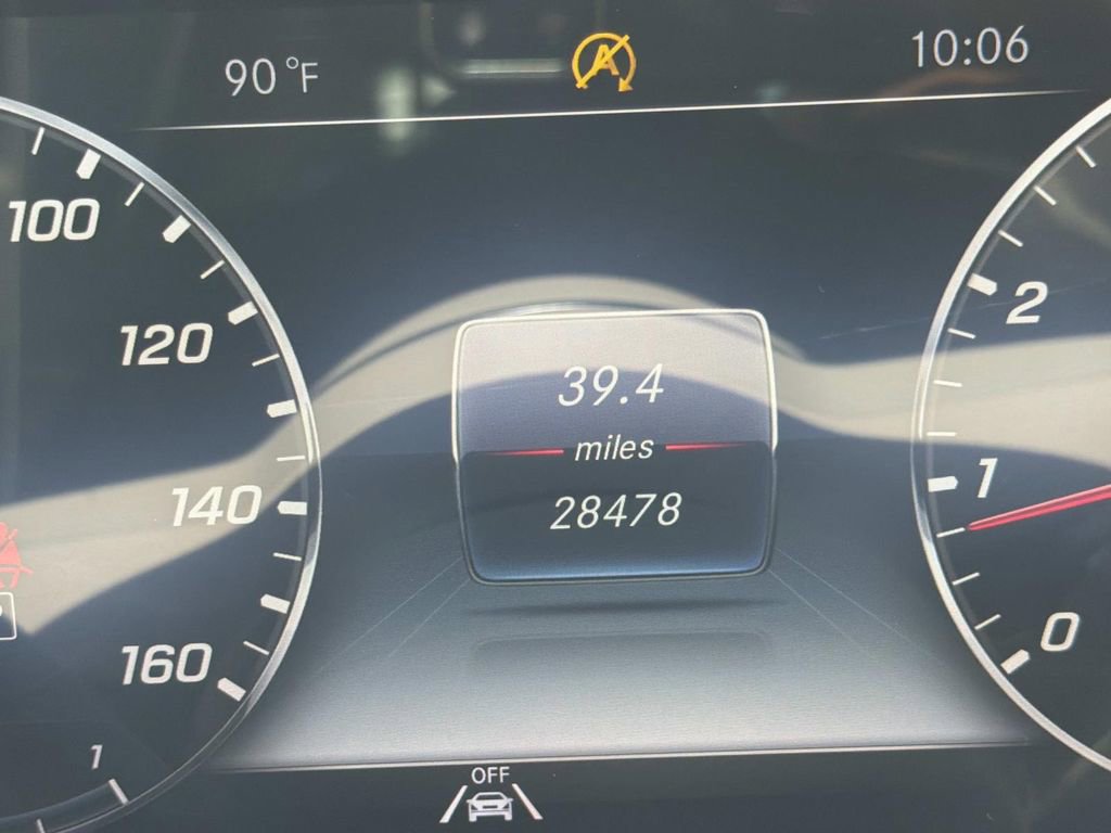 Used 2020 Mercedes-Benz S 560 Sedan image 27