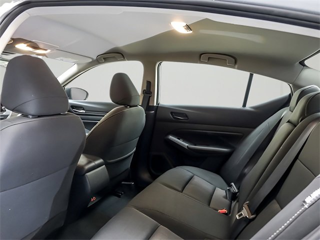 Used 2024 Nissan Altima 2.5 SV image 8