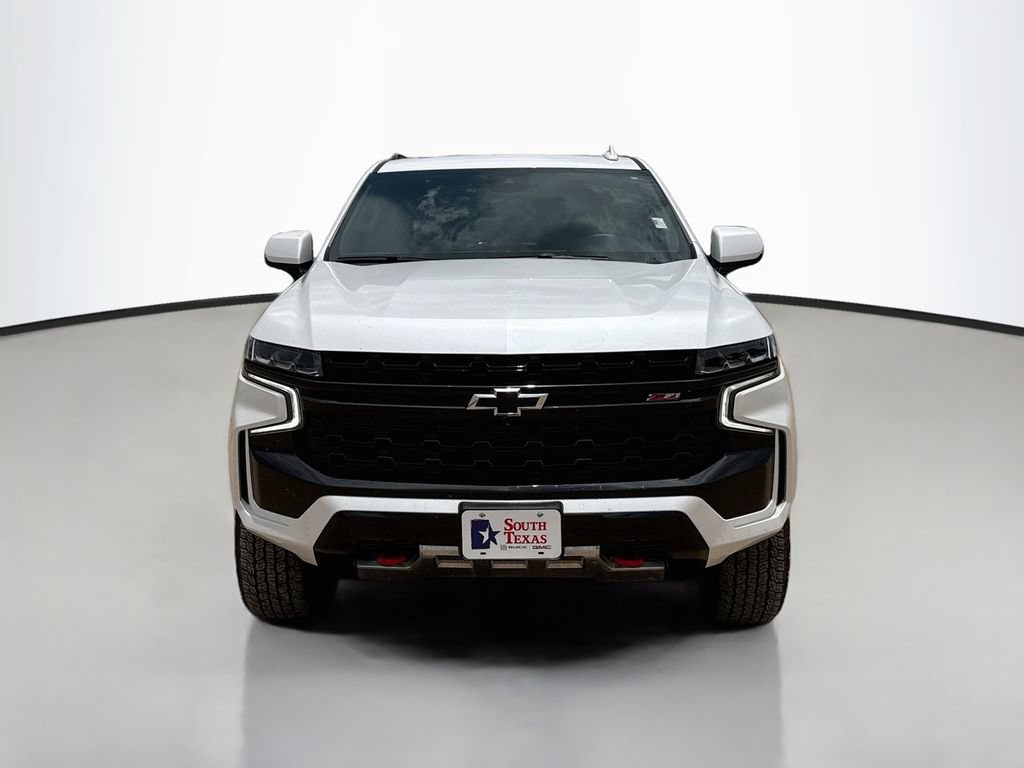 Used 2023 Chevrolet Suburban Z71 w/ Luxury Package AWD/4WD image 2