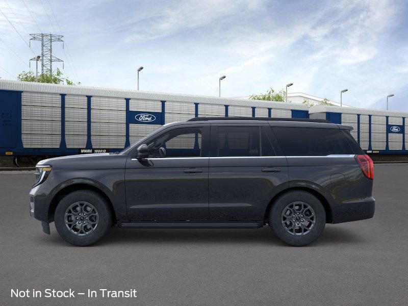 New 2026 Ford Expedition Active image 3