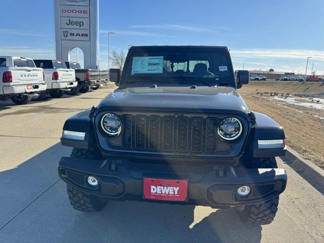 New 2026 Jeep Gladiator Sport AWD/4WD image 2