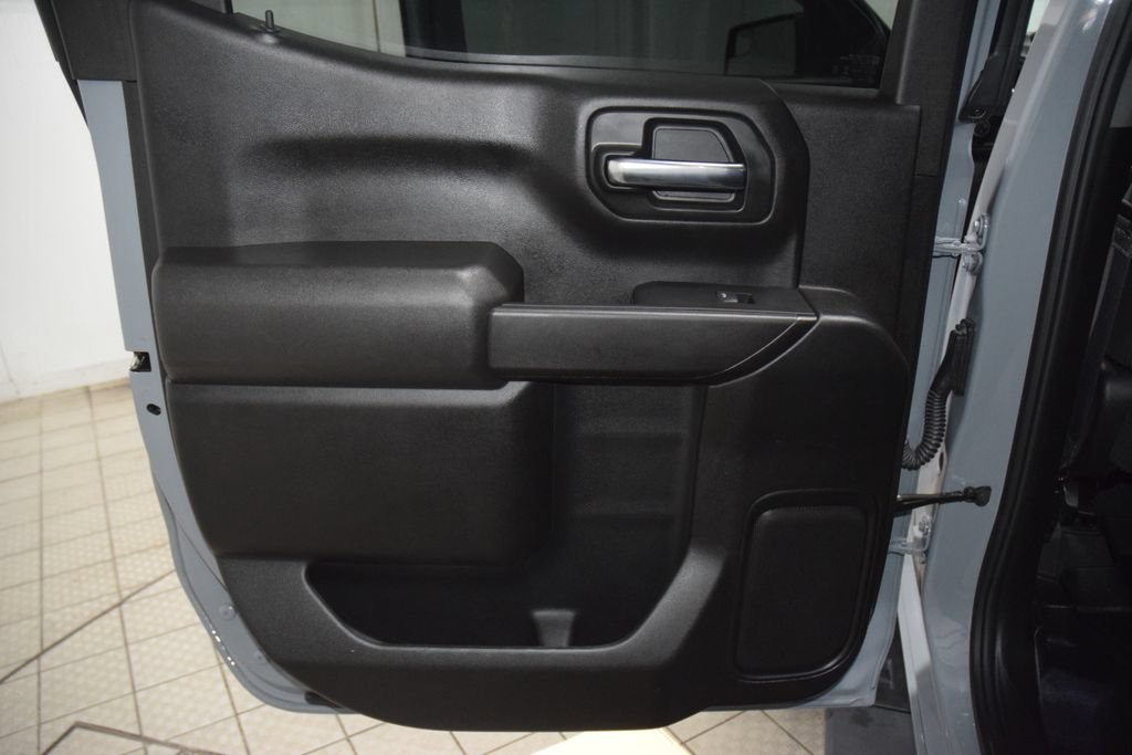 Used 2024 Chevrolet Silverado 1500 Custom w/ LPO, Dark Essentials Package AWD/4WD image 41