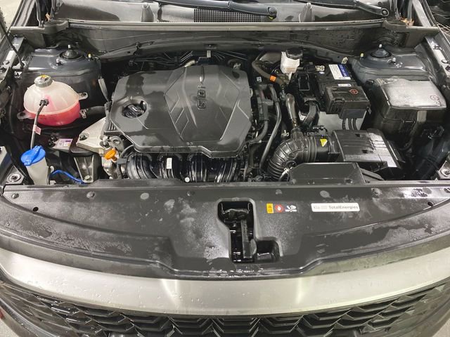 Used 2024 Kia Sportage LX image 27