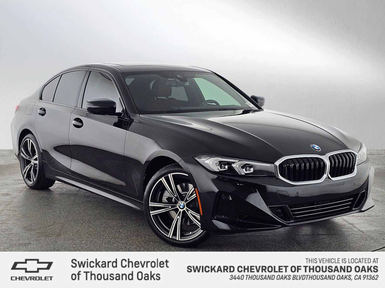 Used 2023 BMW 330i Sedan w/ Convenience Package RWD image 1