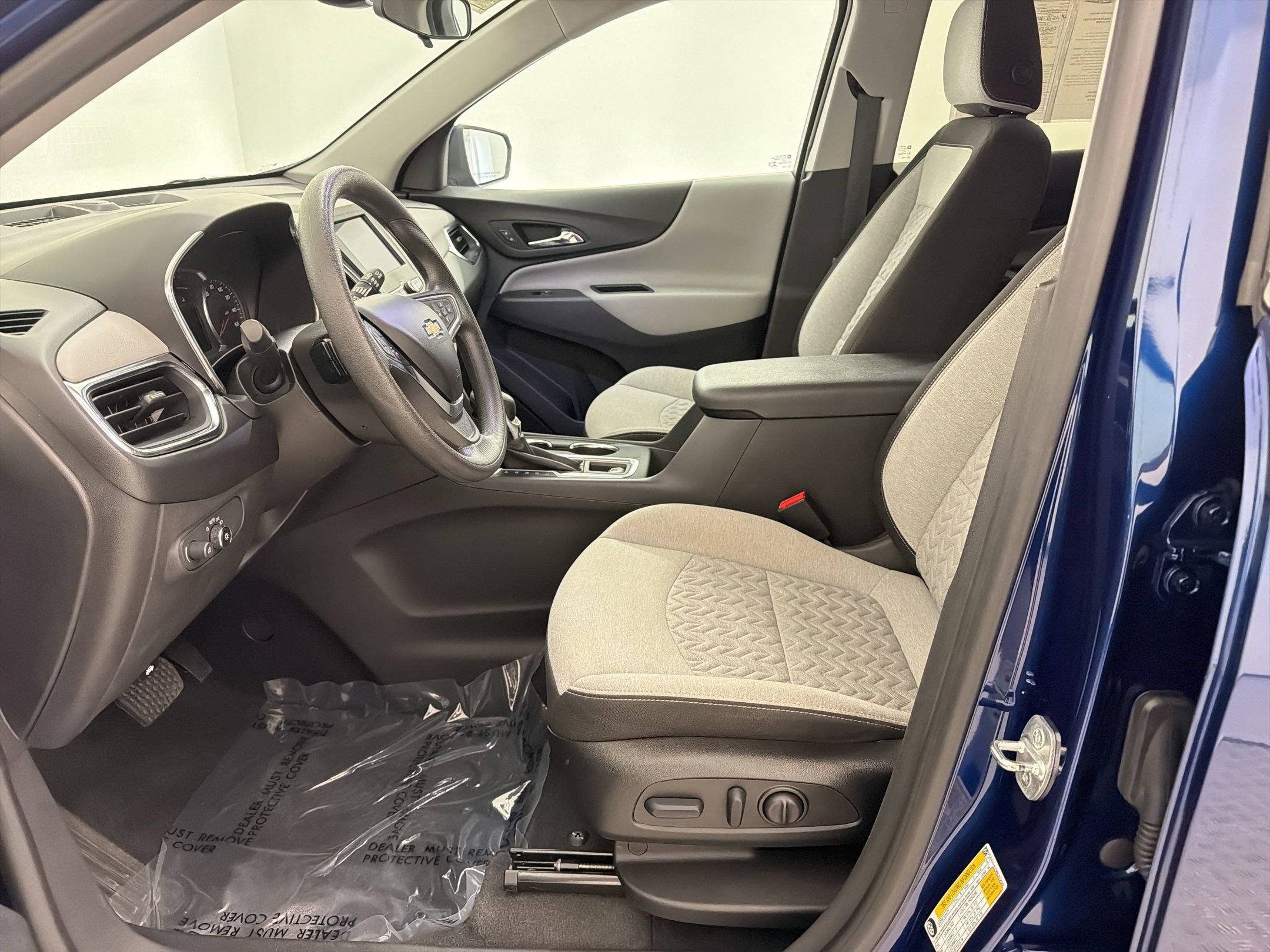 Used 2022 Chevrolet Equinox LT FWD image 5