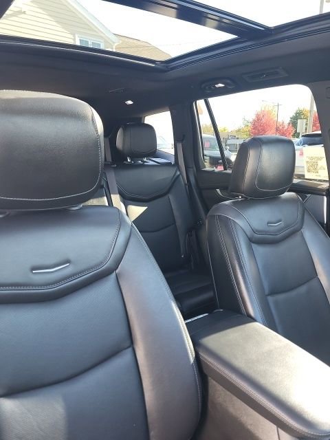 Used 2023 Cadillac XT6 Sport image 15