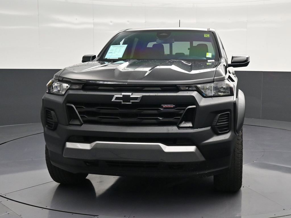 Used 2024 Chevrolet Colorado Trail Boss w/ Advanced Trailering Package AWD/4WD image 6