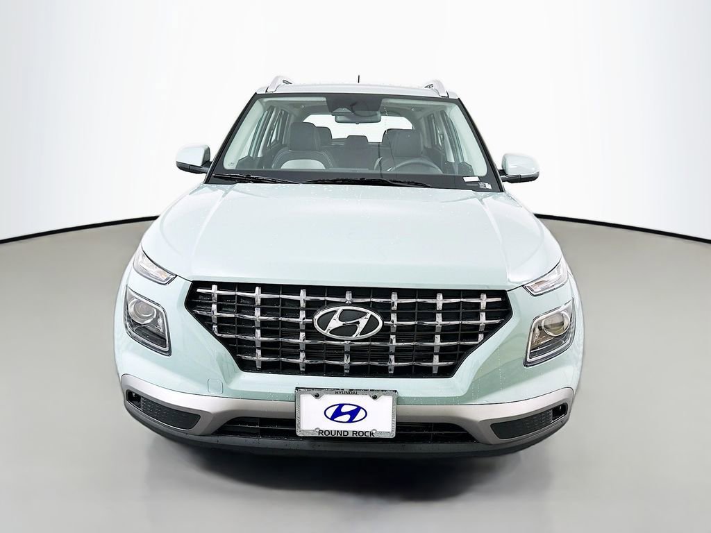 New 2026 Hyundai Venue SEL FWD image 2