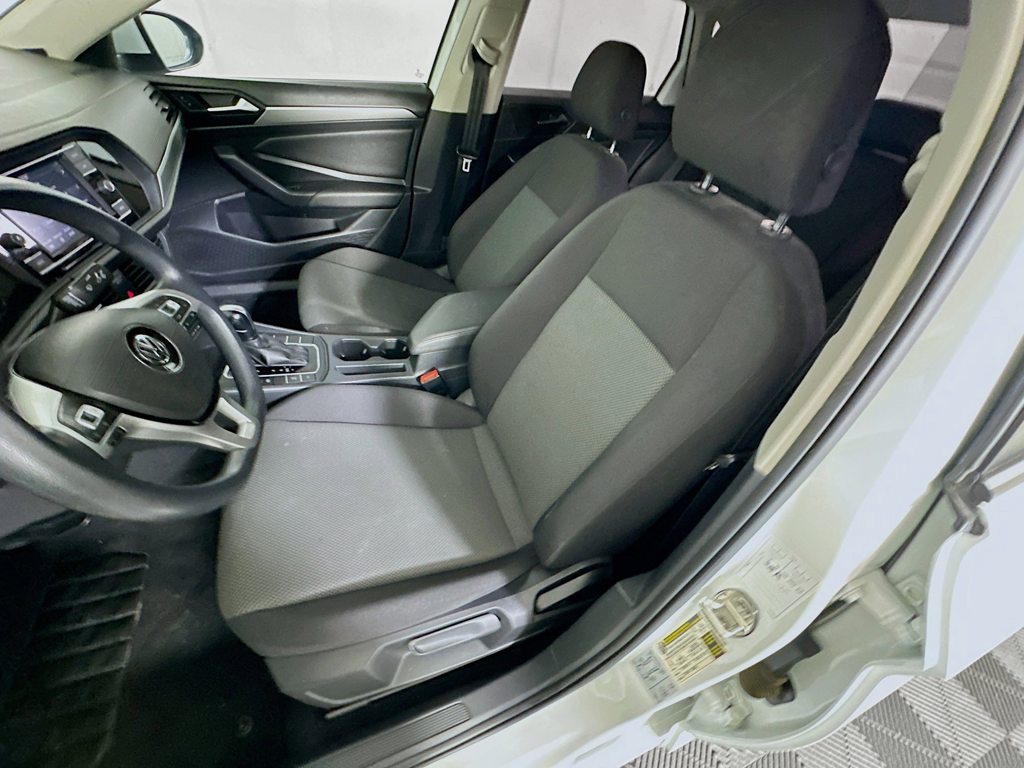 Used 2021 Volkswagen Jetta FWD image 13