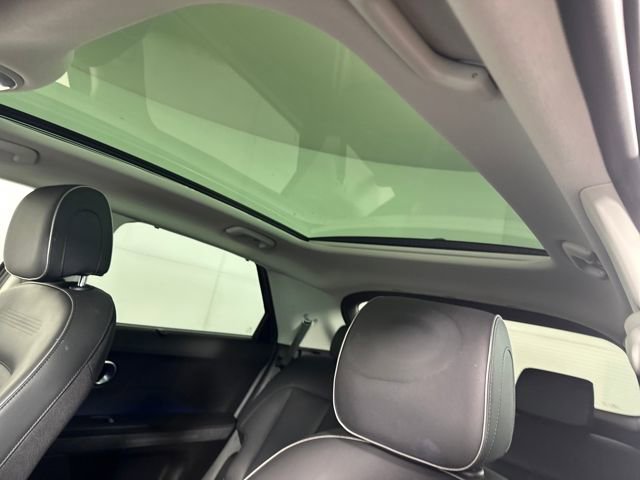 Used 2023 Hyundai Ioniq 5 Limited image 12