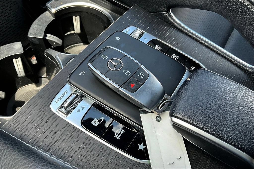 Used 2020 Mercedes-Benz GLE 350 4MATIC image 35