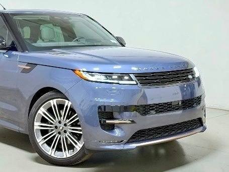 Used 2025 Land Rover Range Rover Sport Dynamic SE AWD/4WD image 6