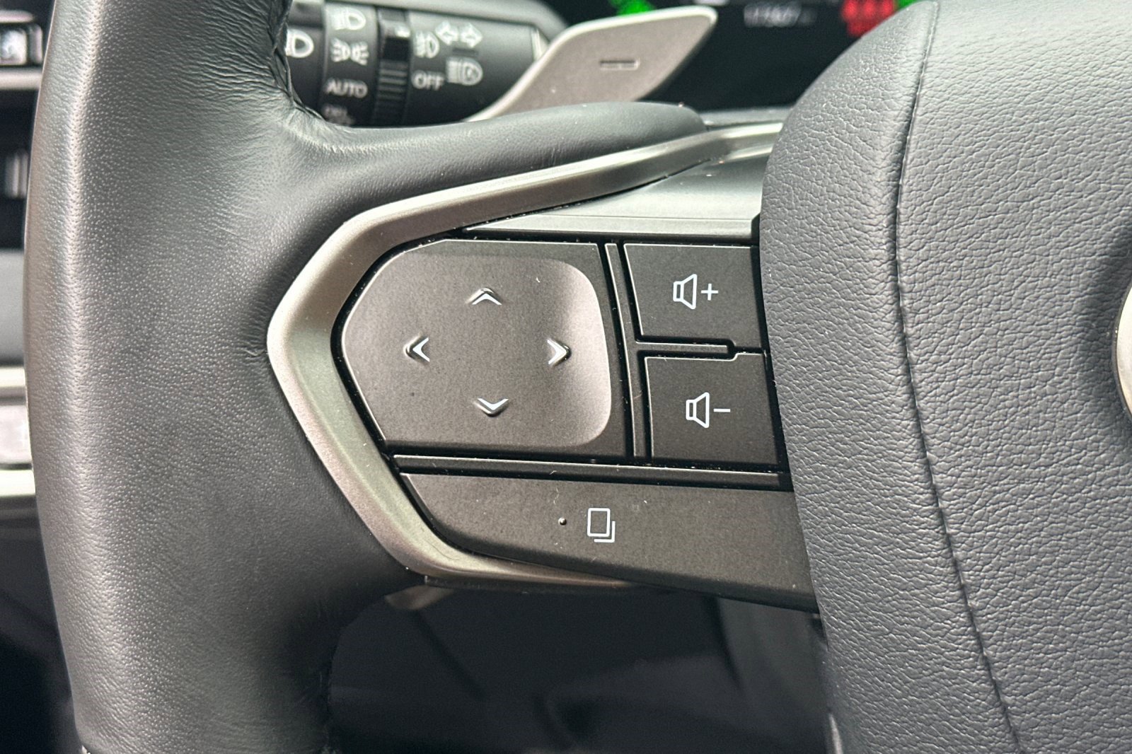 Used 2025 Lexus RX 350 image 31