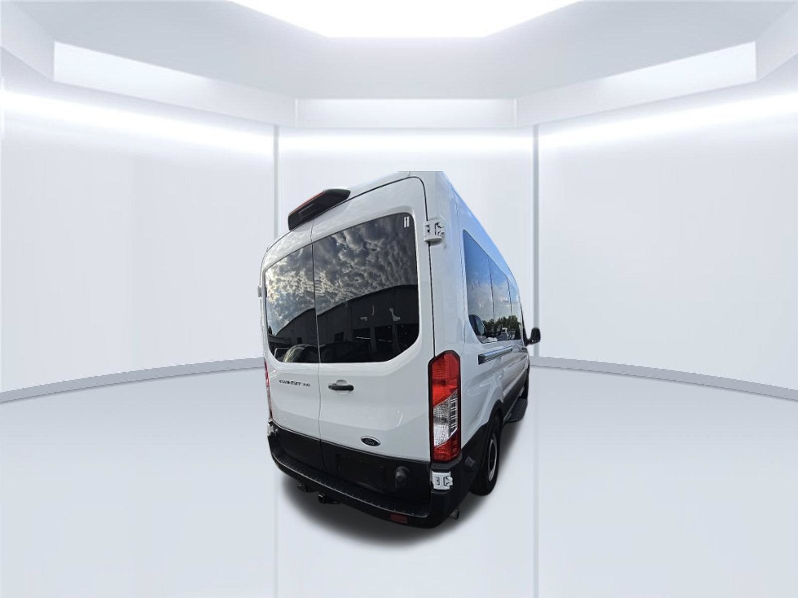 Used 2024 Ford Transit 350 XL RWD image 3