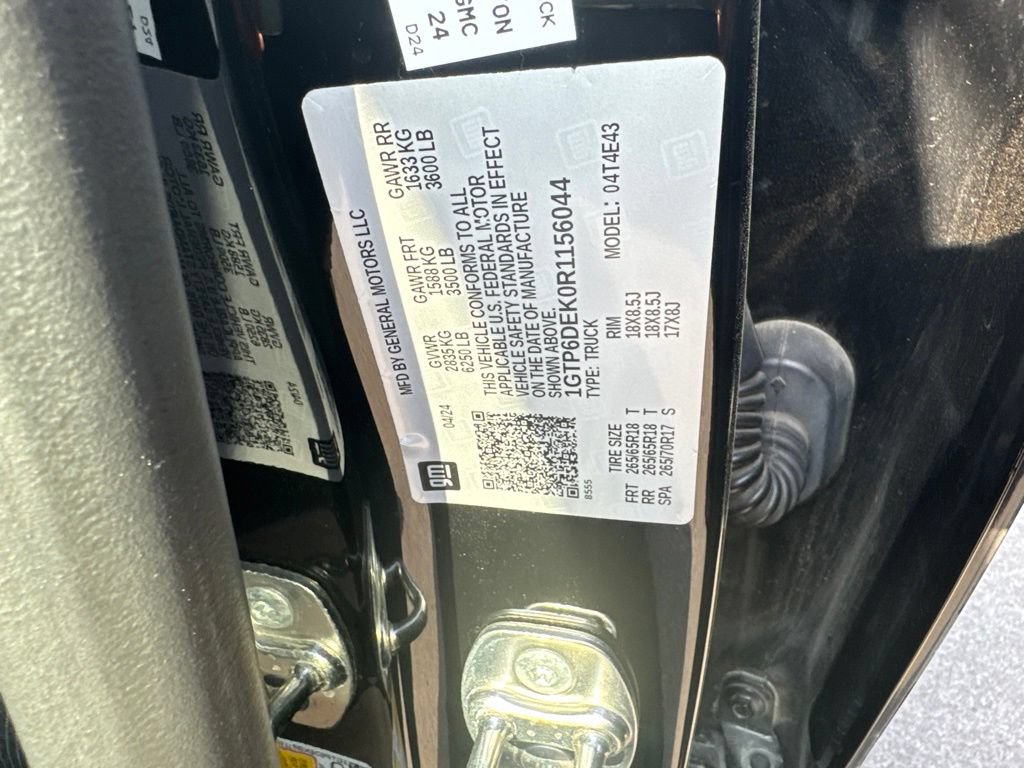 Certified 2024 GMC Canyon AT4 AWD/4WD image 32