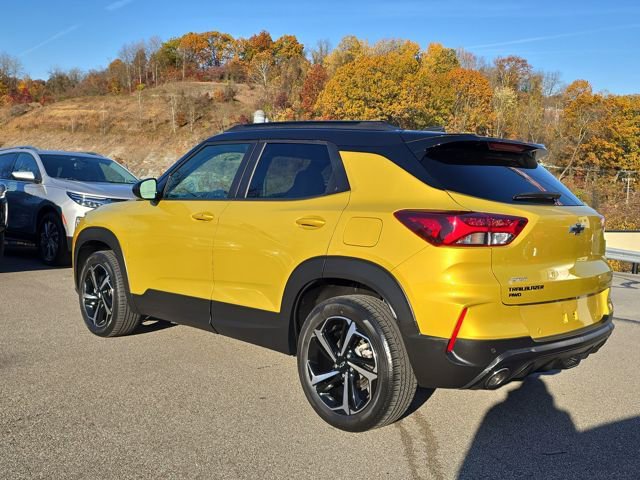 Certified 2023 Chevrolet TrailBlazer RS w/ Sun and Liftgate Package image 3