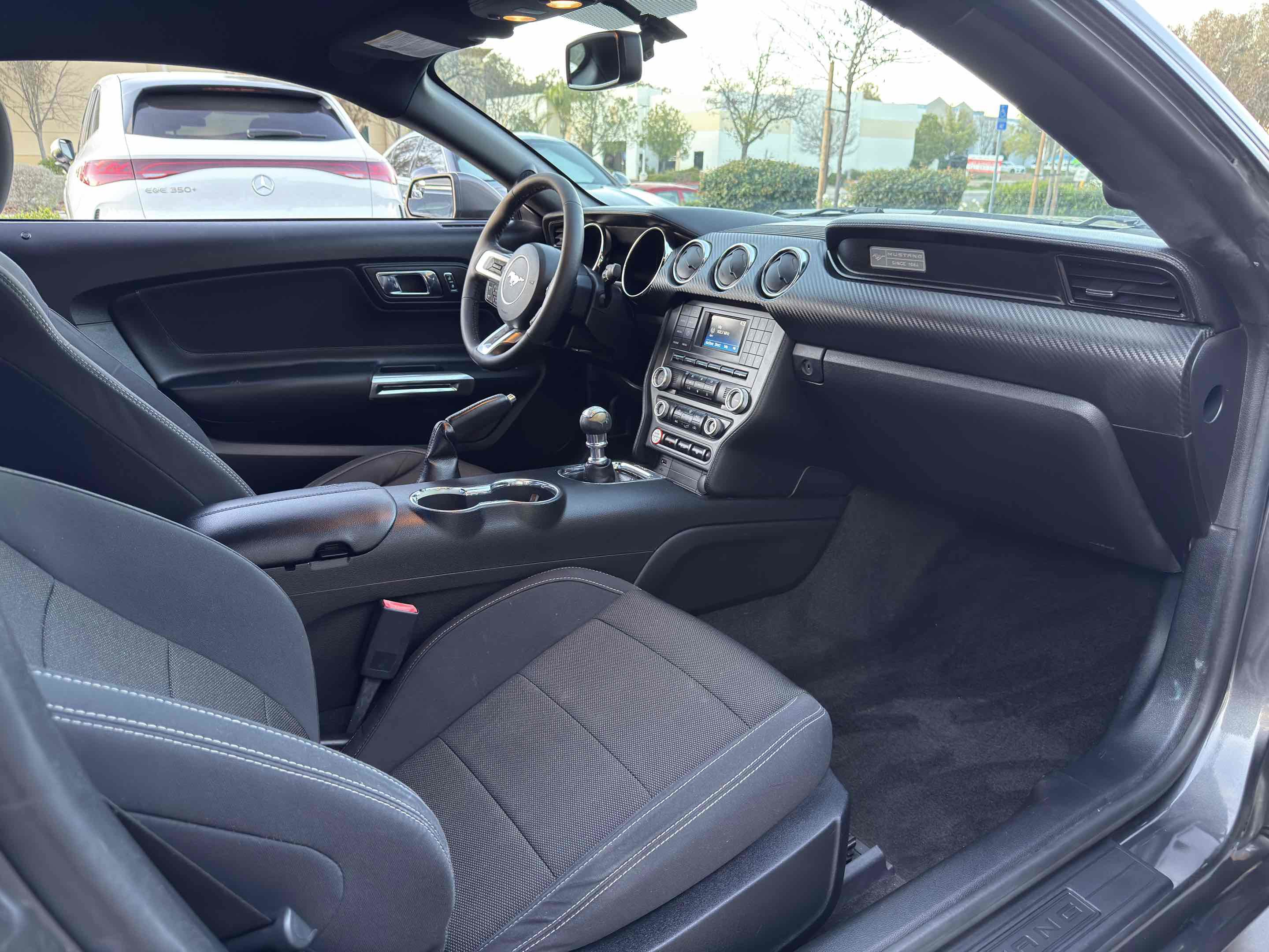 Used 2017 Ford Mustang Coupe RWD image 45