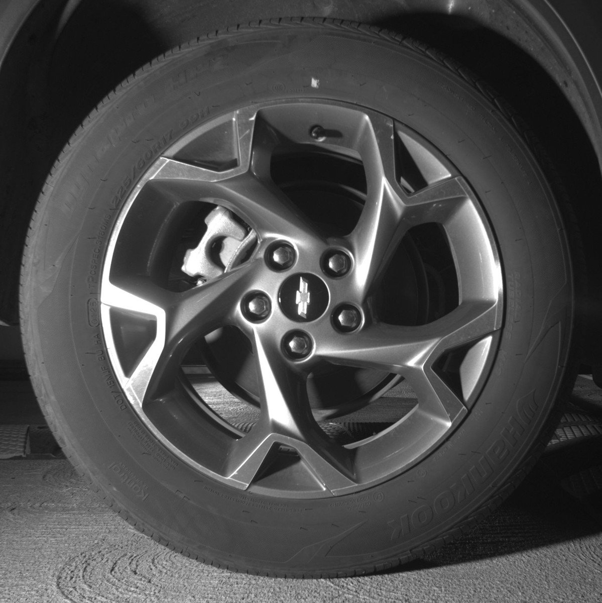 Used 2025 Chevrolet Trax LT FWD image 15
