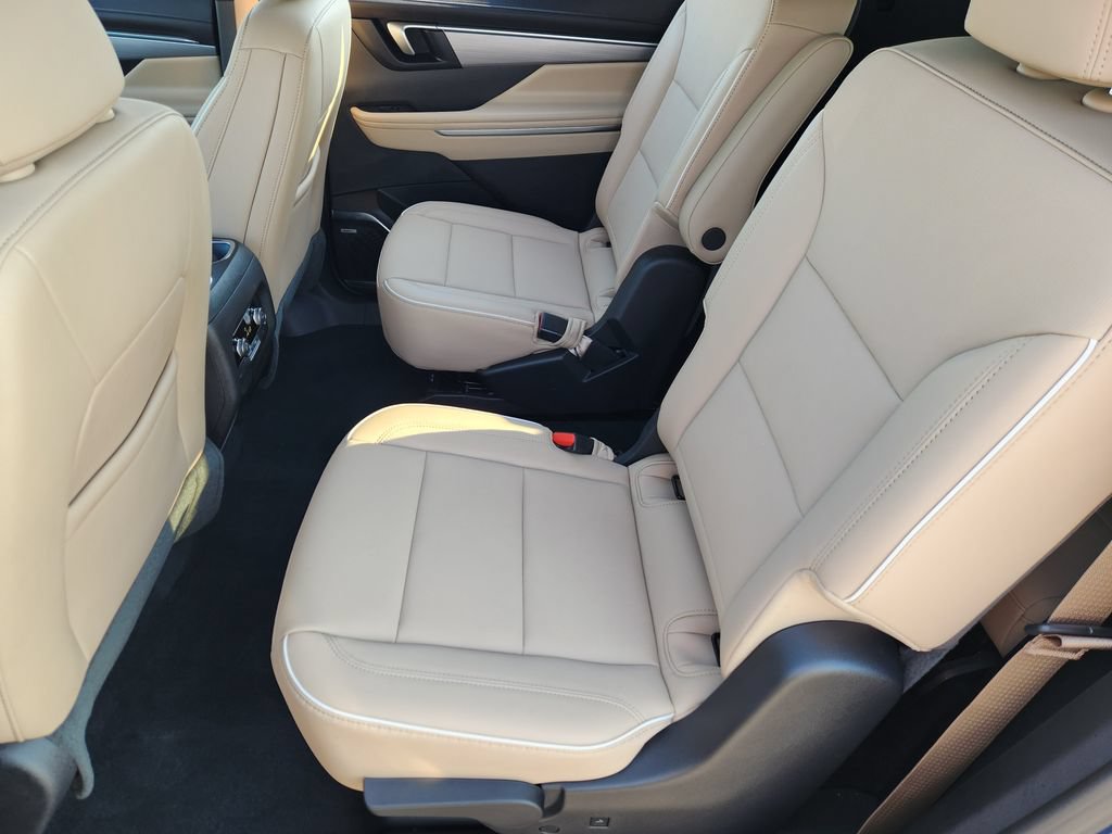 Used 2026 Buick Enclave Preferred w/ Power Package FWD image 20