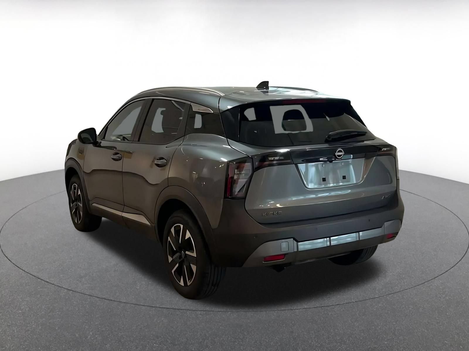 Used 2026 Nissan Kicks SV w/ Cold Weather Package AWD/4WD image 10