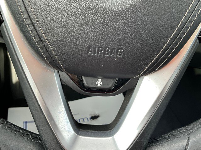 Used 2017 BMW 540i xDrive image 17