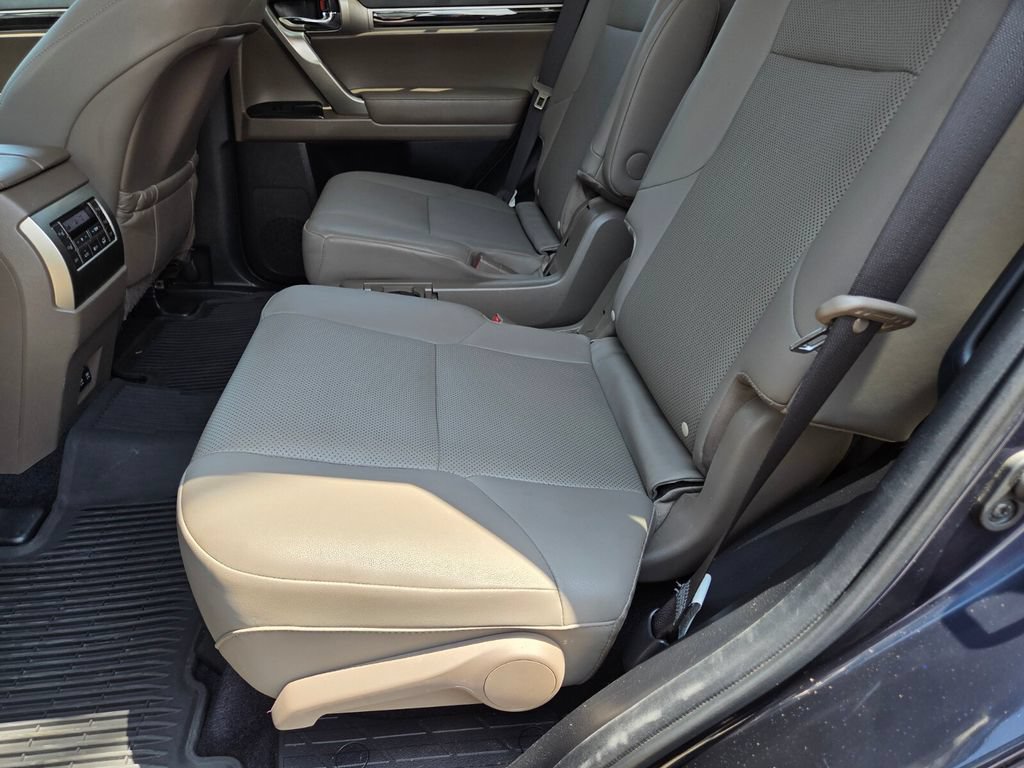 Used 2021 Lexus GX 460 Premium AWD/4WD image 24