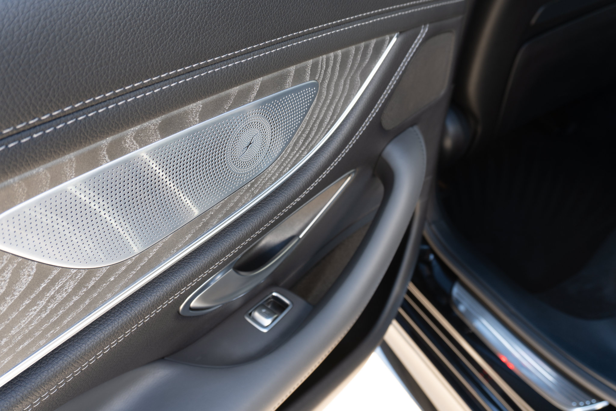 Used 2021 Mercedes-Benz AMG GT 63 image 19