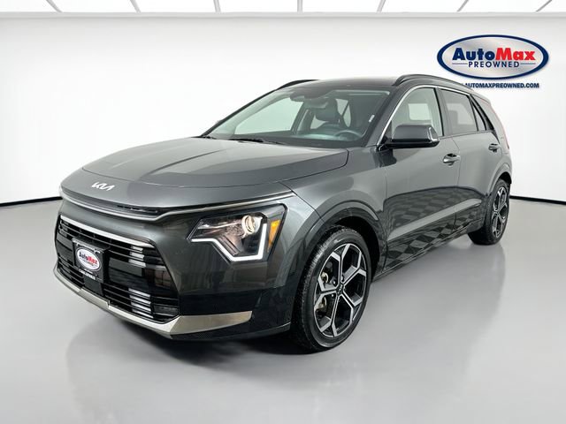 Used 2023 Kia Niro EX Touring image 5