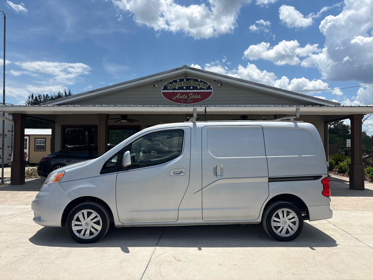 Used 2013 Nissan NV200 SV w/ Technology Pkg FWD image 8
