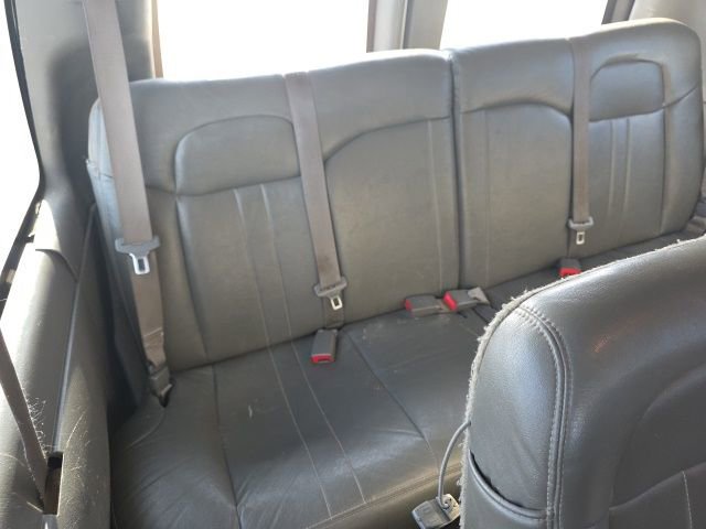 Used 2017 Chevrolet Express 3500 LS w/ Cold Climate Package image 23