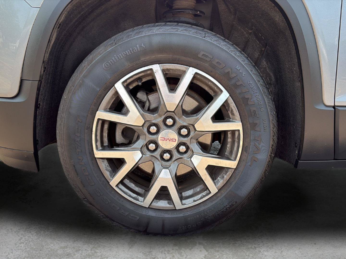 Used 2020 GMC Acadia SLE FWD image 21