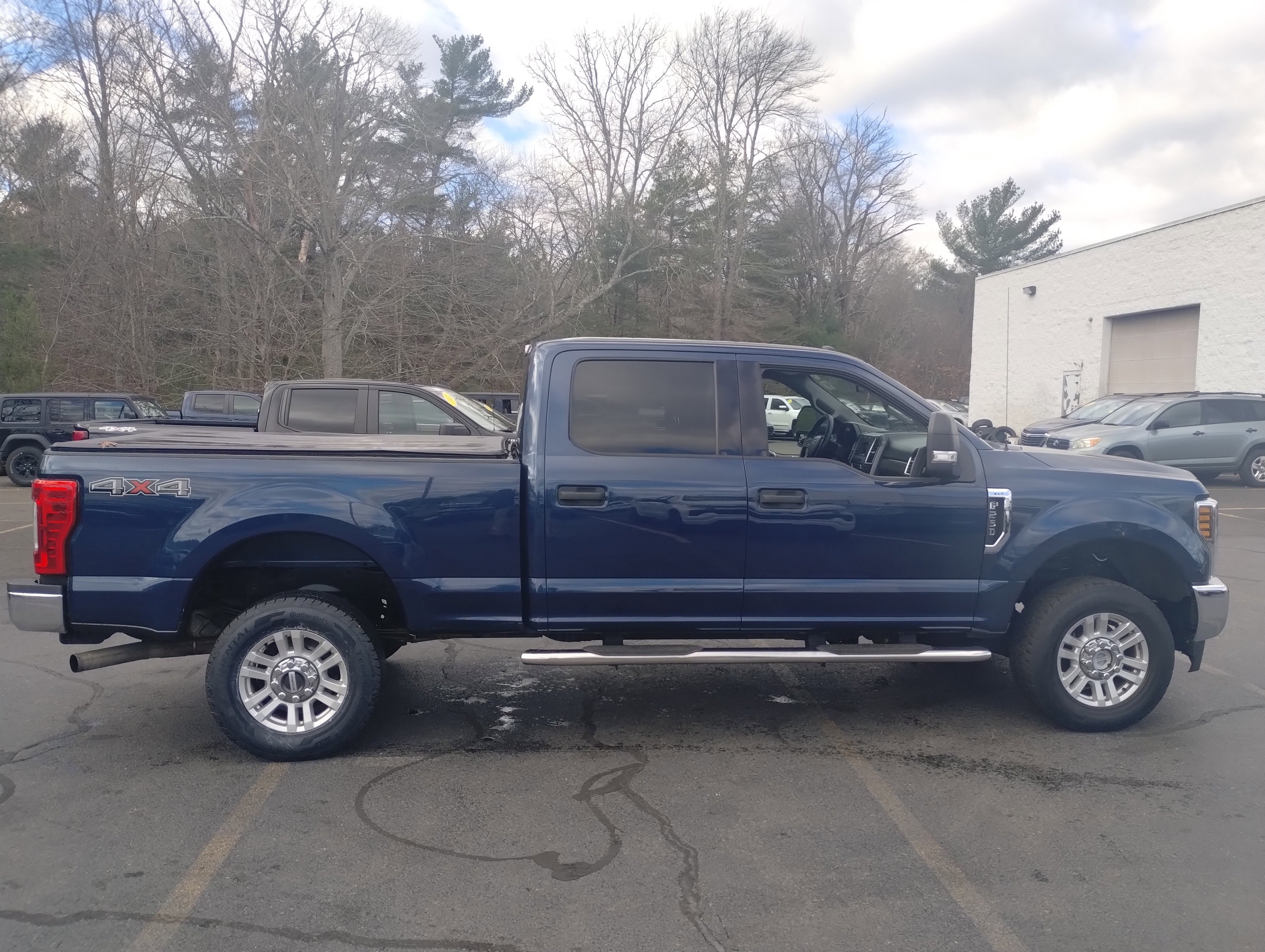 Used 2018 Ford F250 XLT image 2